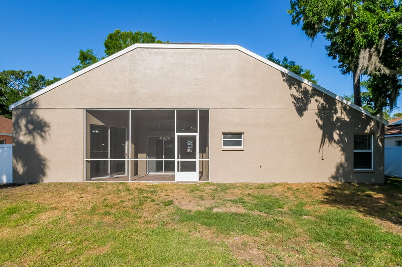 2,870/Mo, 3720 Hollow Wood Dr Valrico, FL 33596 Rear View