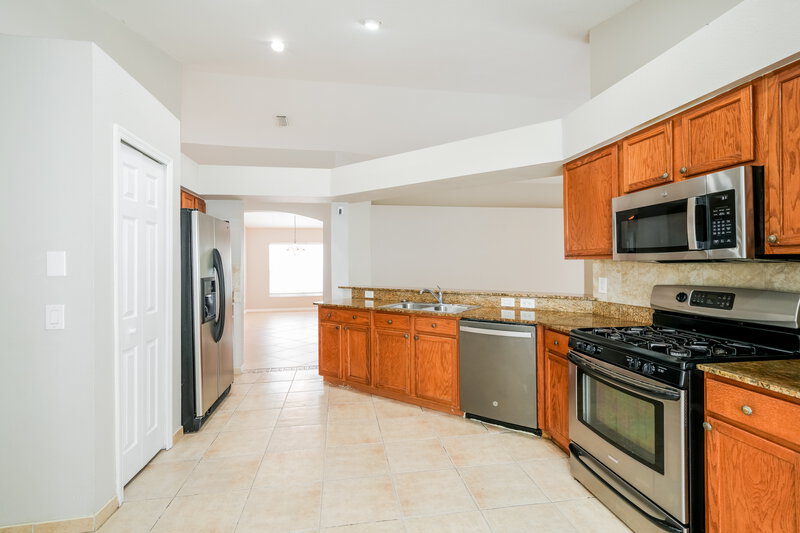 2,645/Mo, 19417 Otters Wick Way Land O Lakes, FL 34638 Kitchen View 2