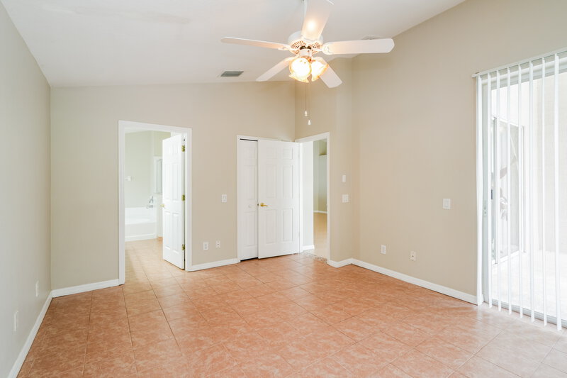 2,645/Mo, 19417 Otters Wick Way Land O Lakes, FL 34638 Main Bedroom View