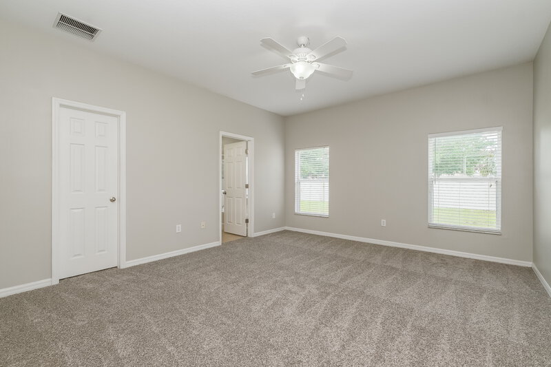 1,995/Mo, 10337 Celtic Ash Dr Ruskin, FL 33573 Main Bedroom View