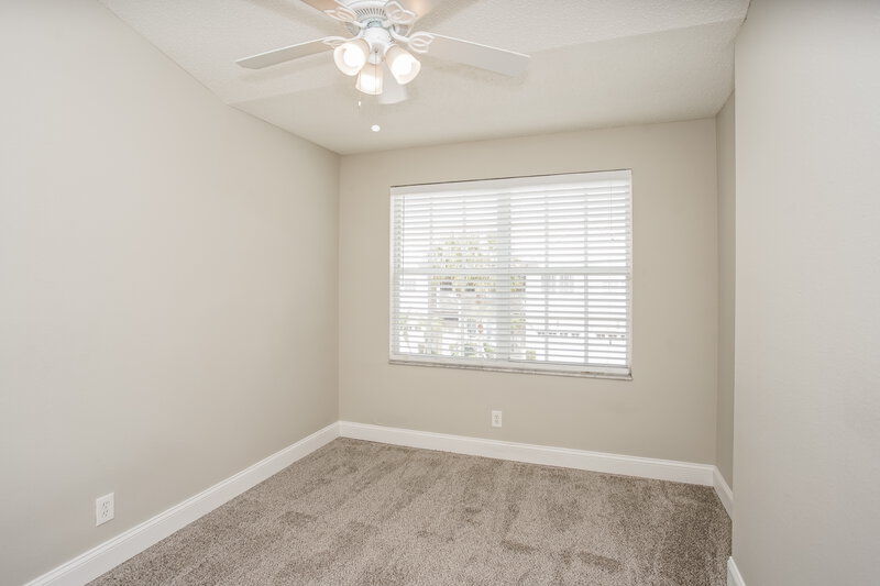 2,455/Mo, 740 Vallance Way NE Saint Petersburg, FL 33716 Bedroom View