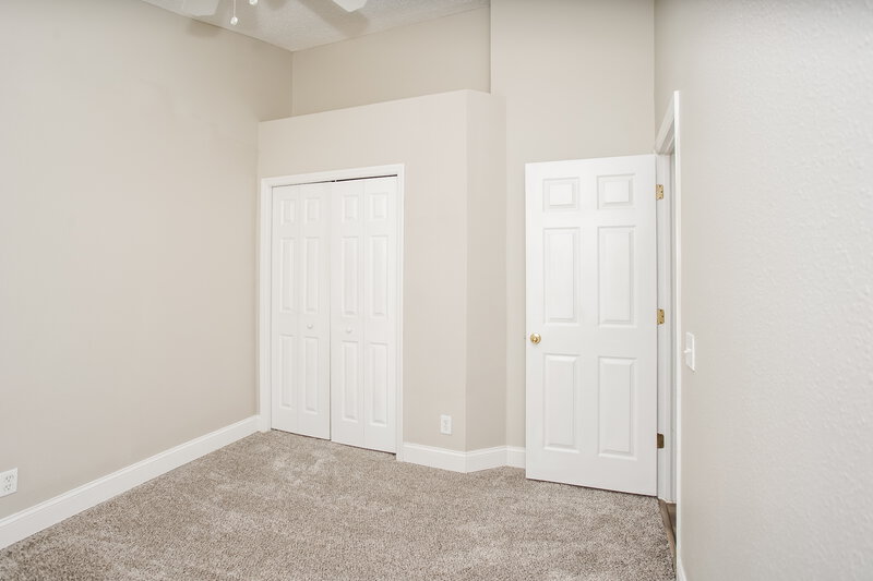 2,455/Mo, 740 Vallance Way NE Saint Petersburg, FL 33716 Bedroom View 4