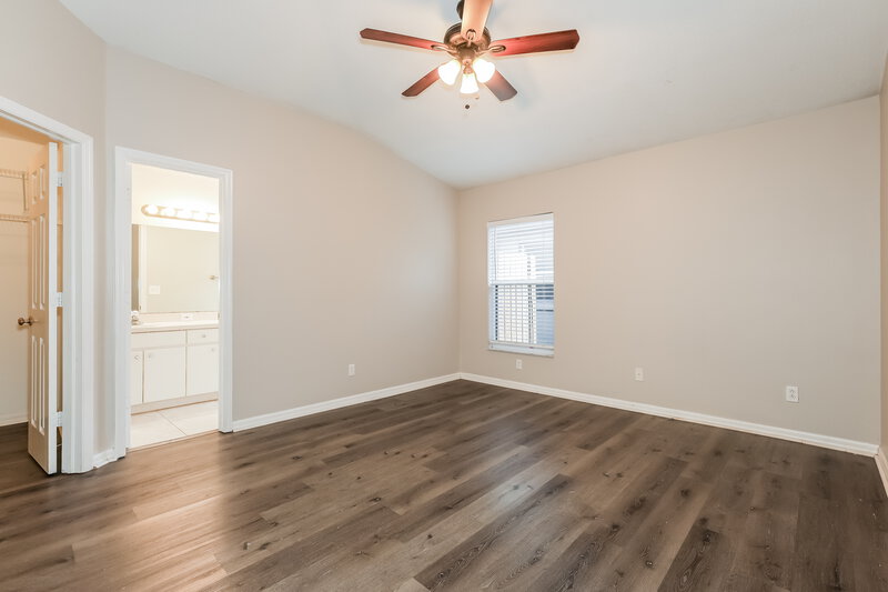 2,185/Mo, 1225 Dragon Head Dr Valrico, FL 33594 Main Bedroom View