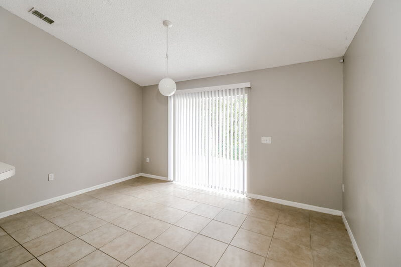 1,775/Mo, 30220 Birdhouse Dr Zephyrhills, FL 33545 Dining Room View