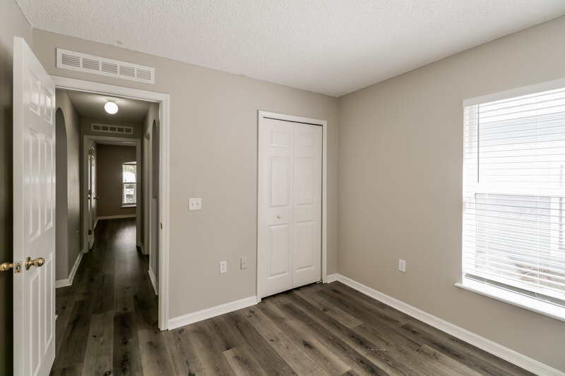 1,775/Mo, 30220 Birdhouse Dr Zephyrhills, FL 33545 Bedroom View