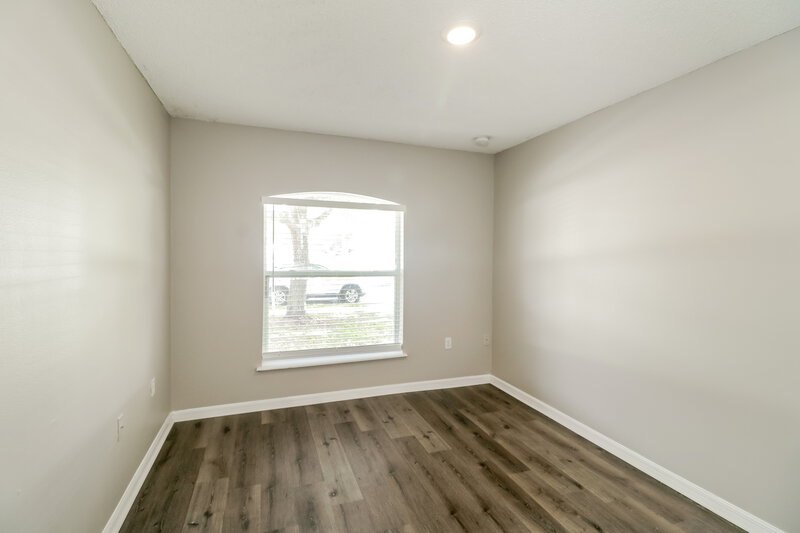 1,775/Mo, 30220 Birdhouse Dr Zephyrhills, FL 33545 Bedroom View 2