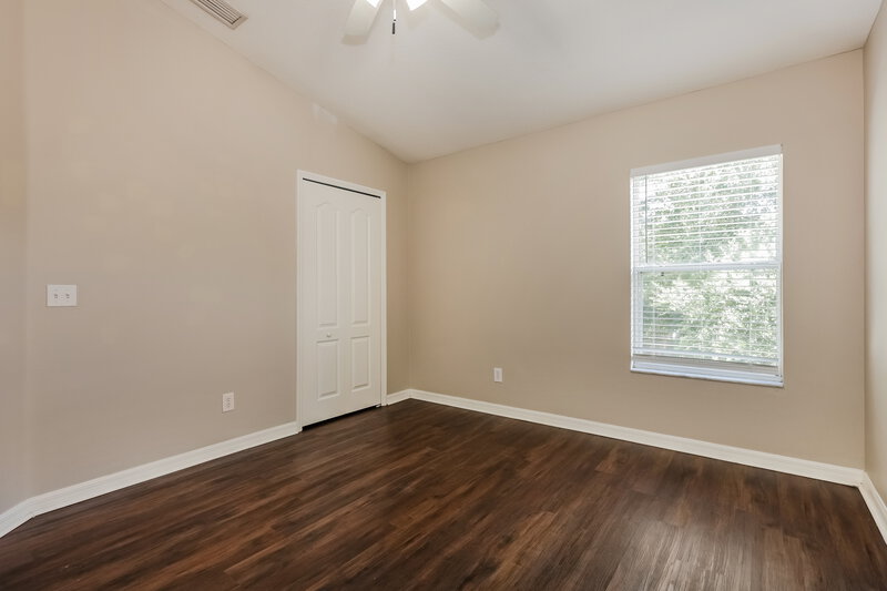 2,290/Mo, 1405 Marsh Wood Dr Seffner, FL 33584 Bedroom View