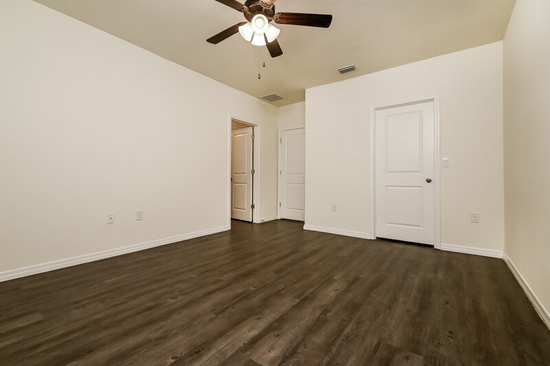 2,280/Mo, 9781 Bayard Brook Ct Gibsonton, FL 33534 Bedroom View 2