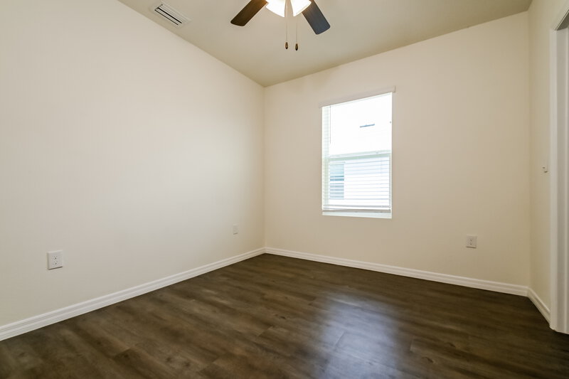 2,280/Mo, 9781 Bayard Brook Ct Gibsonton, FL 33534 Bedroom View 3