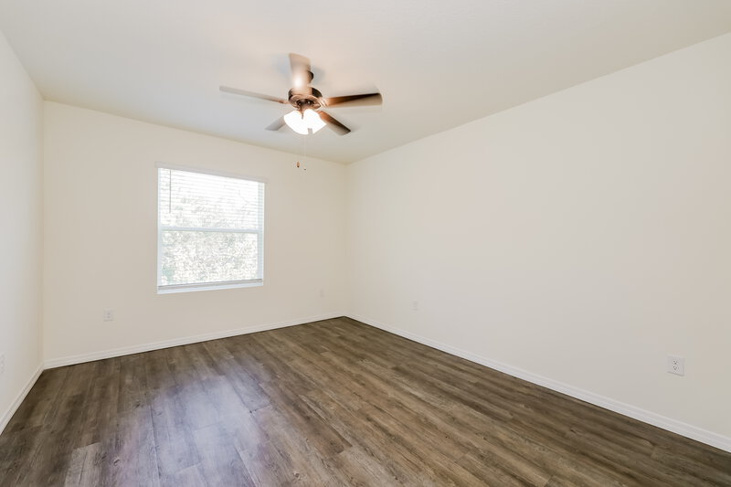 2,370/Mo, 12750 Rustic Cedar Pl Gibsonton, FL 33534 Bedroom View 4