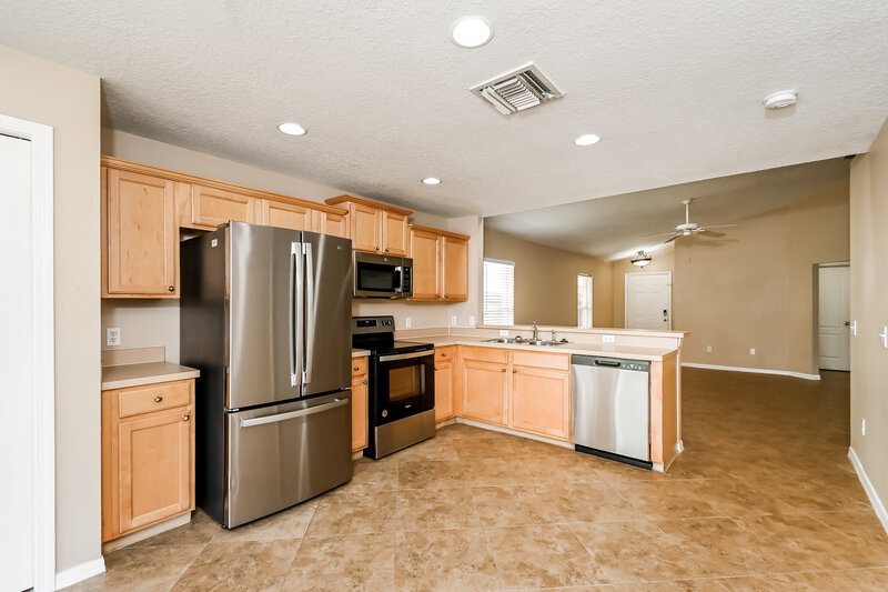 2,210/Mo, 8424 Deer Chase Dr Riverview, FL 33578 Misc View 6