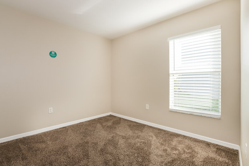1,975/Mo, 7248 Lumber Port Dr Ruskin, FL 33573 Bedroom View 2