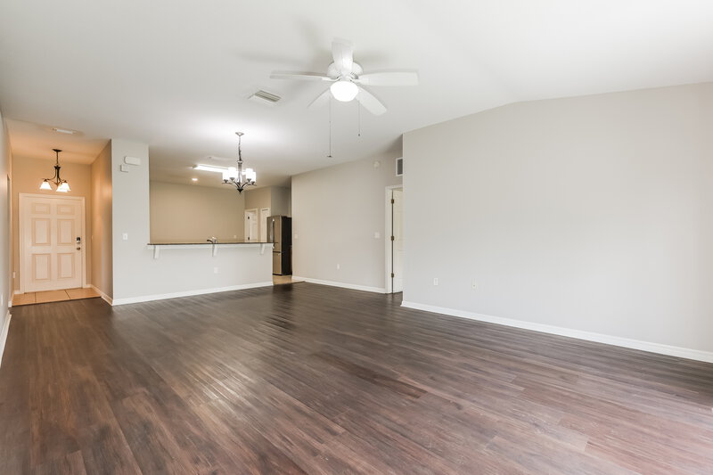 2,055/Mo, 3920 Constantine Loop Wesley Chapel, FL 33543 Living Room View