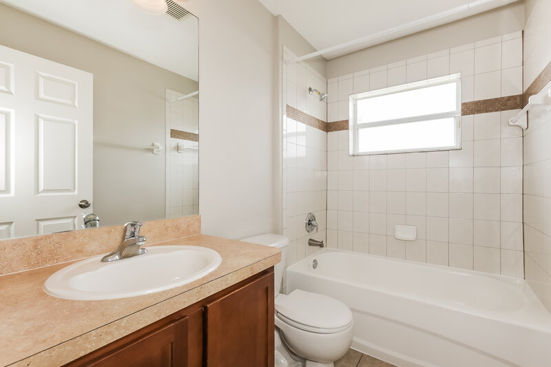 2,055/Mo, 3920 Constantine Loop Wesley Chapel, FL 33543 Bathroom View
