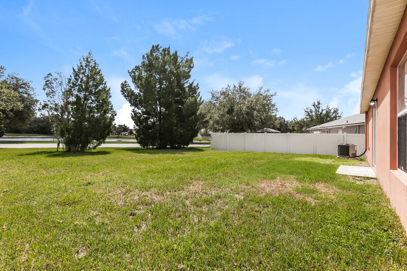 2,055/Mo, 3920 Constantine Loop Wesley Chapel, FL 33543 Rear View
