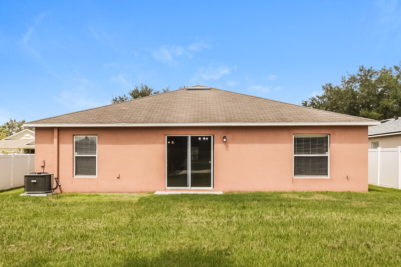 2,055/Mo, 3920 Constantine Loop Wesley Chapel, FL 33543 Rear View 2
