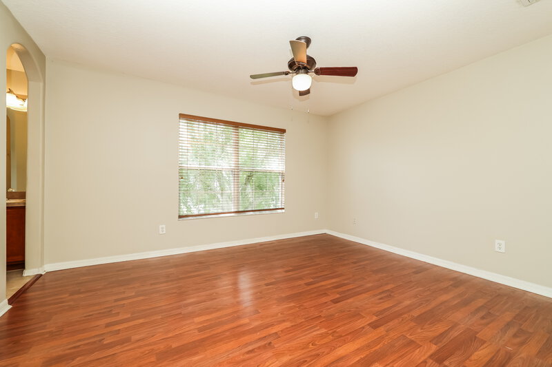 2,580/Mo, 16217 Bridgewalk Dr Lithia, FL 33547 Main Bedroom View 2