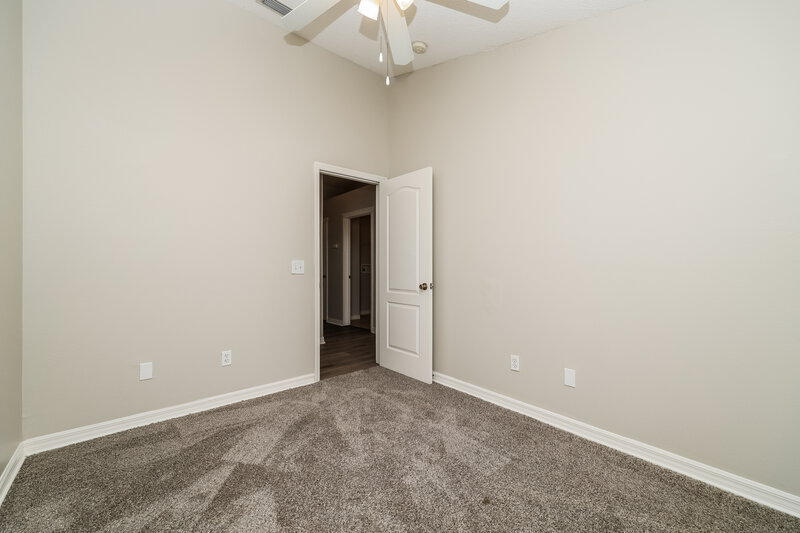 1,995/Mo, 7862 Bristol Park Dr Apollo Beach, FL 33572 Bedroom View 3