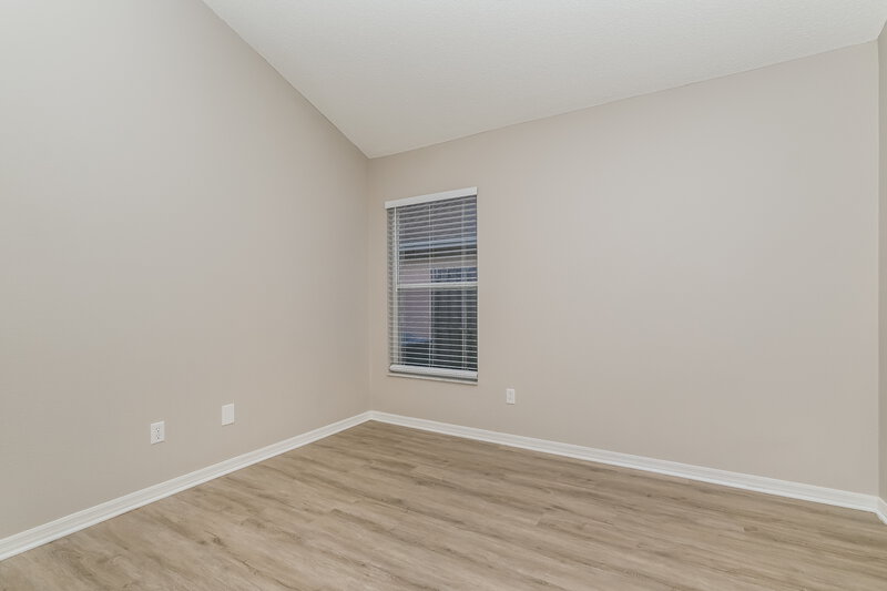 2,335/Mo, 5660 Paddock Trail Dr Tampa, FL 33624 Bedroom View 3