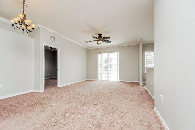 1,780/Mo, 7816 Monarch Garden Cir Apollo Beach, FL 33572 Living Room View