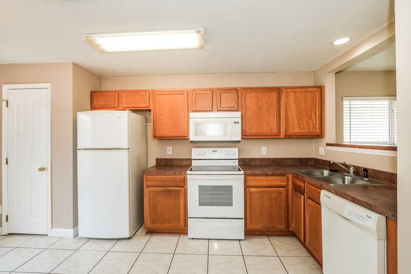 3,020/Mo, 32121 Northridge Dr Wesley Chapel, FL 33545 Kitchen View 3