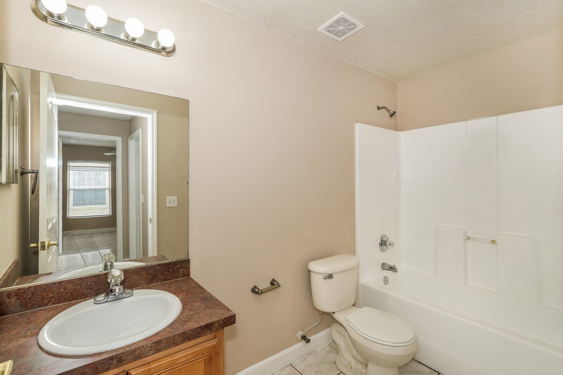 3,020/Mo, 32121 Northridge Dr Wesley Chapel, FL 33545 Bathroom View