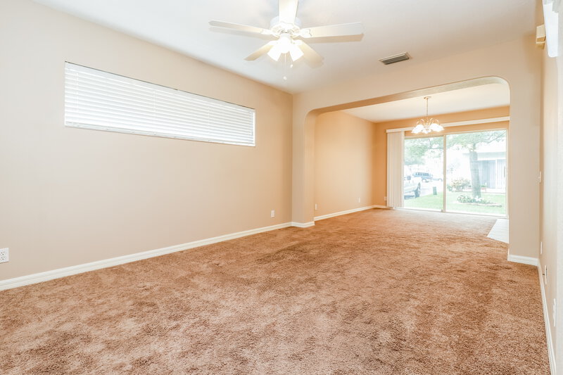 1,550/Mo, 8039 Thoroughbred Loop Largo, FL 33773 Dining Room View