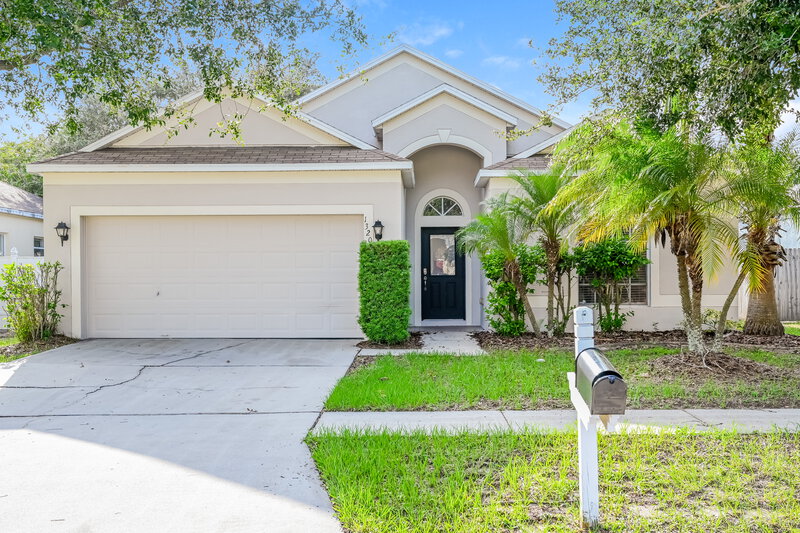 2,235/Mo, 13208 Cherry Bark Cir Riverview, FL 33579 External View