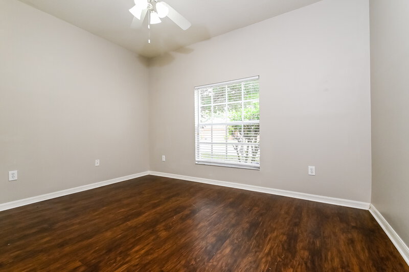 2,235/Mo, 13208 Cherry Bark Cir Riverview, FL 33579 Bedroom View 2