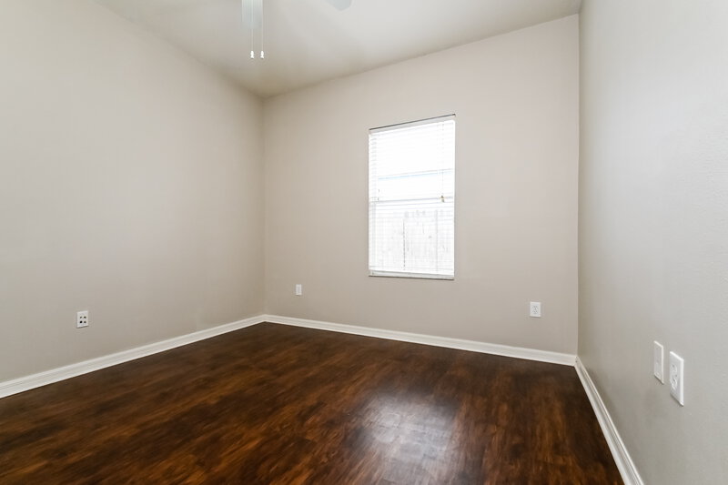 2,235/Mo, 13208 Cherry Bark Cir Riverview, FL 33579 Bedroom View 4