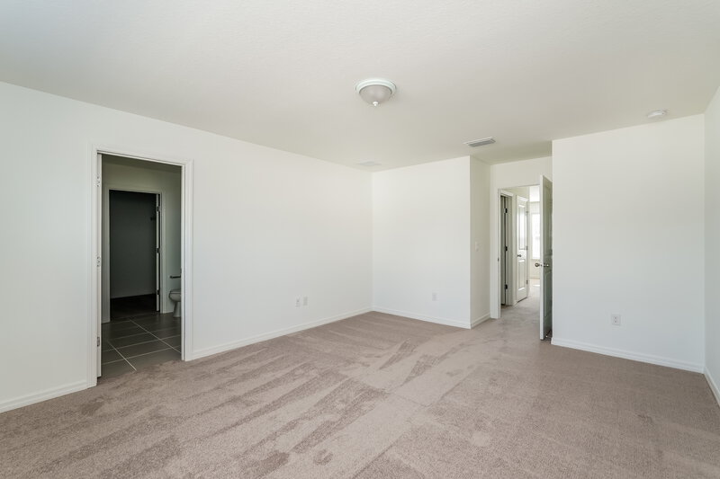 2,295/Mo, 2193 Tehama Court Lakeland, FL 33805 Main Bedroom View 2