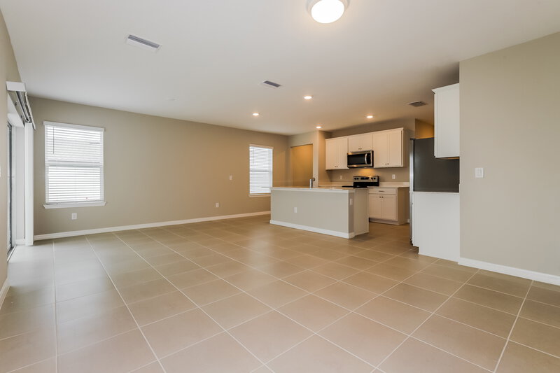 1,995/Mo, 2181 Tehama Court Lakeland, FL 33805 Living Room View
