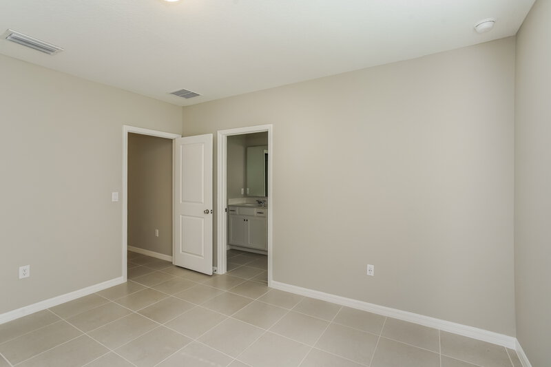 1,995/Mo, 2286 Shasta Street Lakeland, FL 33805 Main Bedroom View 2