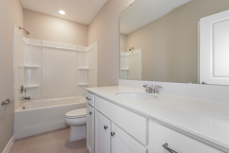 2,040/Mo, 2278 Shasta Street Lakeland, FL 33805 Bathroom View