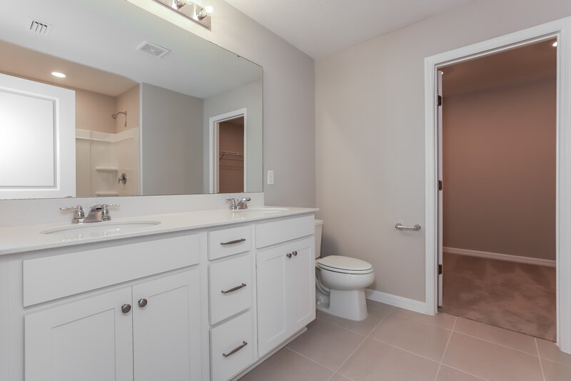 2,330/Mo, 2270 Shasta Street Lakeland, FL 33805 Main Bathroom View