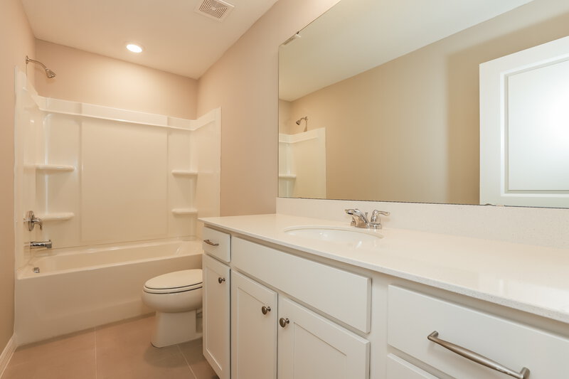2,380/Mo, 2149 Tehama Court Lakeland, FL 33805 Bathroom View