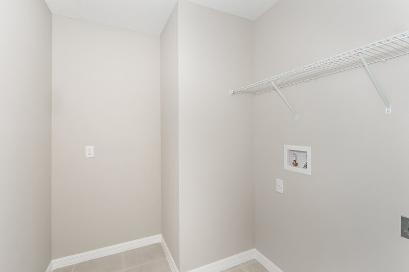 2,045/Mo, 2246 Shasta Street Lakeland, FL 33805 Walk In Closet View