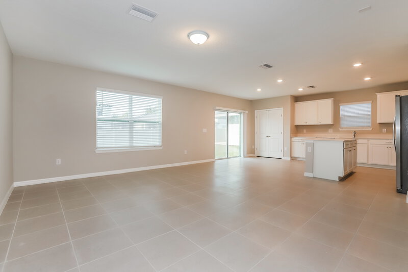 2,380/Mo, 2254 Shasta Street Lakeland, FL 33805 Living Room View 2