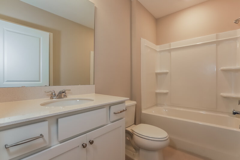 2,380/Mo, 2254 Shasta Street Lakeland, FL 33805 Bathroom View