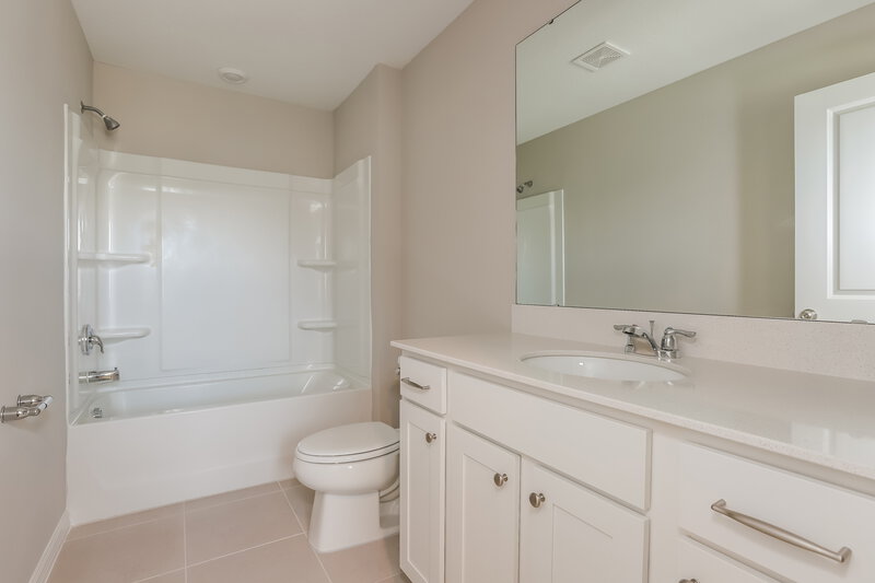 2,490/Mo, 2145 Tehama Court Lakeland, FL 33805 Bathroom View