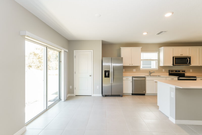 2,075/Mo, 2339 Shasta Street Lakeland, FL 33805 Dining Room View