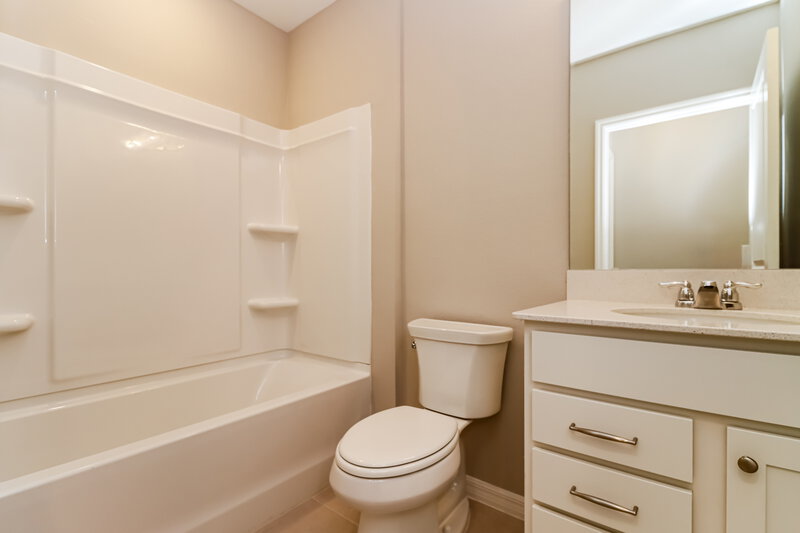 2,455/Mo, 2283 Shasta Street Lakeland, FL 33805 Bathroom View