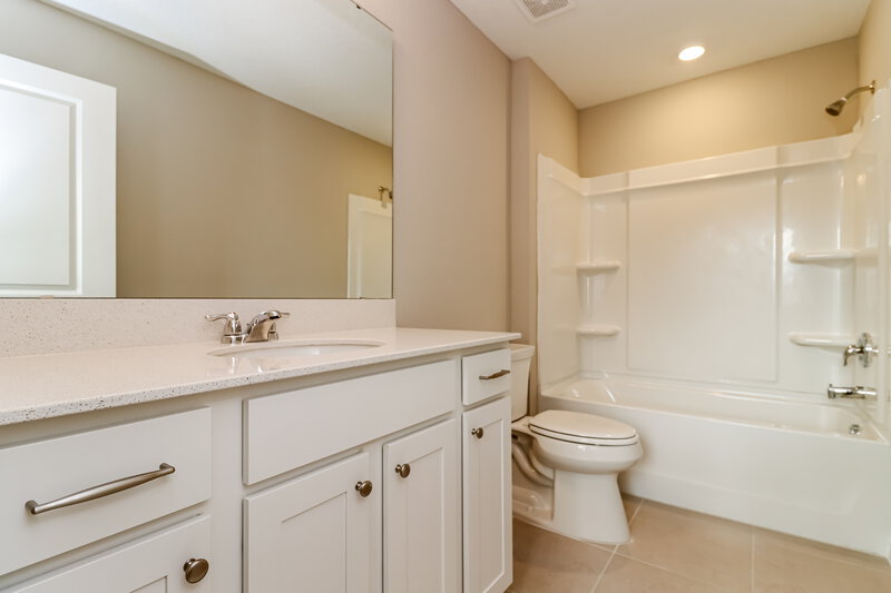 2,455/Mo, 2283 Shasta Street Lakeland, FL 33805 Bathroom View 2