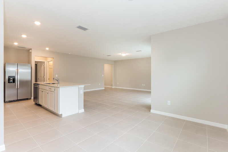 3,930/Mo, 2267 Shasta Street Lakeland, FL 33805 Living Room View 2