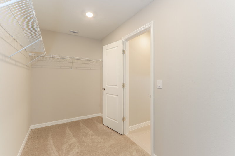 3,930/Mo, 2267 Shasta Street Lakeland, FL 33805 Walk In Closet View