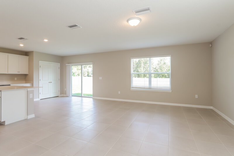2,295/Mo, 2243 Shasta Street Lakeland, FL 33805 Living Room View