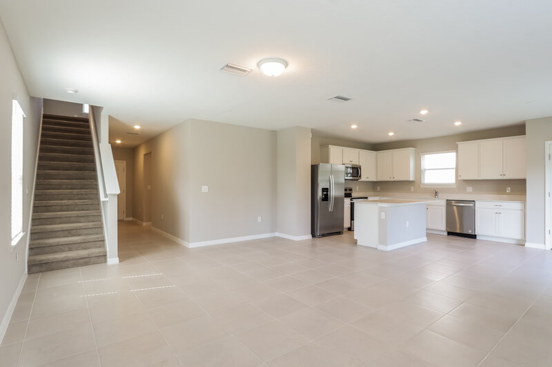 2,295/Mo, 2243 Shasta Street Lakeland, FL 33805 Living Room View 2