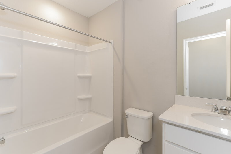 2,455/Mo, 2223 Shasta Street Lakeland, FL 33805 Bathroom View