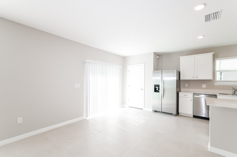 2,075/Mo, 2207 Shasta Street Lakeland, FL 33805 Dining Room View