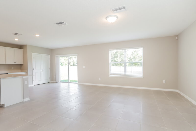 2,405/Mo, 2203 Shasta Street Lakeland, FL 33805 Living Room View